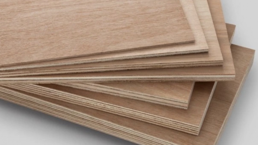 Nearly 100 Vietnamese plywood exporters face US trade probe